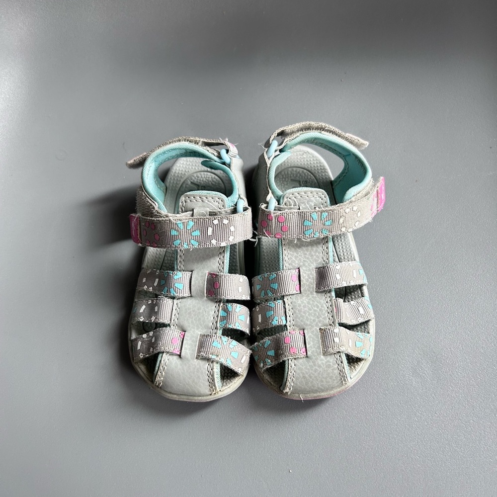 See Kai Run sandals size 8